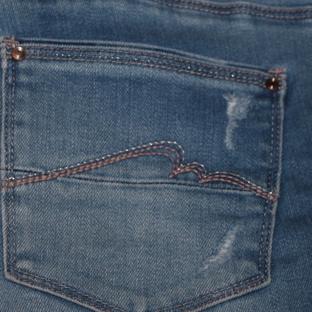 White House Black Market Jeans - Picture 4 of 5